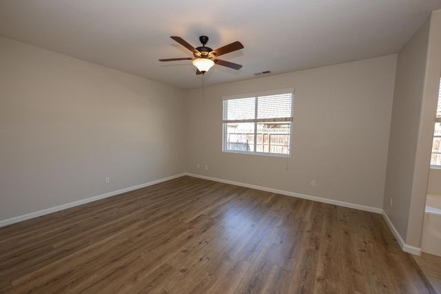 5547 E Atchison Street, Fresno, CA 93727