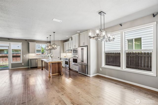 9504 NE 104th Way, Vancouver, WA 98662