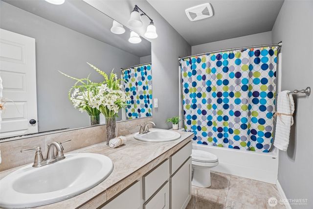 9504 NE 104th Way, Vancouver, WA 98662