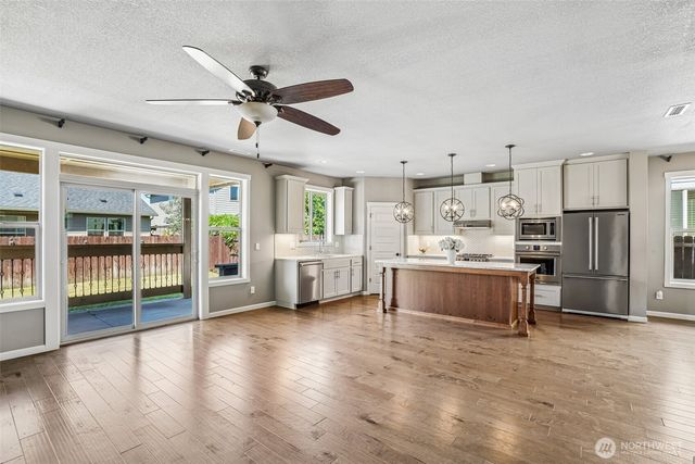 9504 NE 104th Way, Vancouver, WA 98662