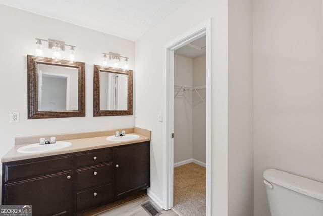 549 Sycamore Drive, Jonesboro, GA 30238