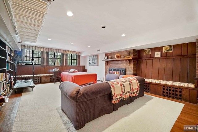 36 Forest Road, Tenafly, NJ 07670