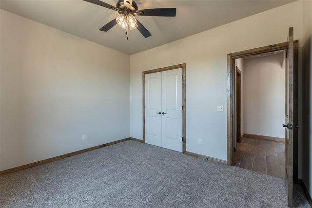 2433 Raven Circle, Blanchard, OK 73010