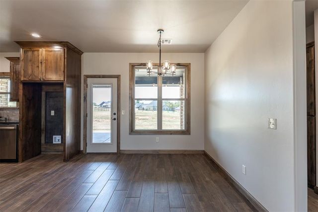 2433 Raven Circle, Blanchard, OK 73010