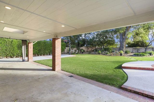 20348 Coraline Circle, Chatsworth, CA 91311