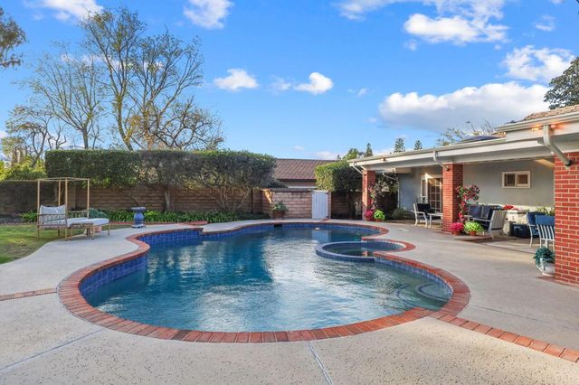 20348 Coraline Circle, Chatsworth, CA 91311