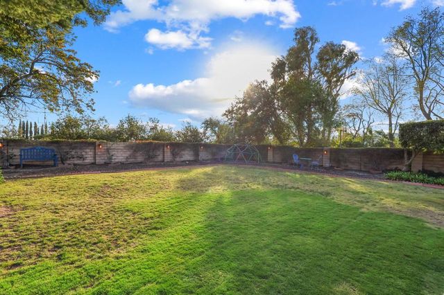 20348 Coraline Circle, Chatsworth, CA 91311