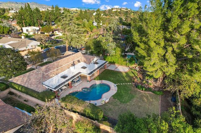 20348 Coraline Circle, Chatsworth, CA 91311