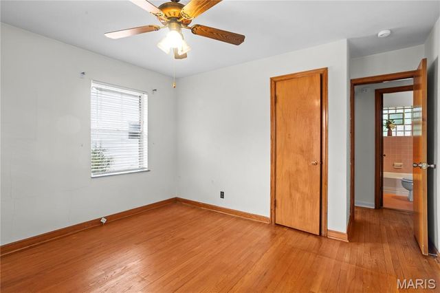 1053 Chelsea Avenue, Glendale, MO 63122
