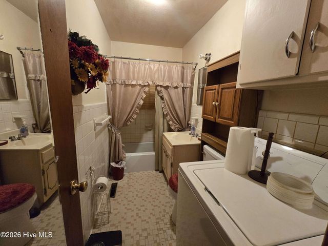 1116 Leak Street, Rockingham, NC 28379