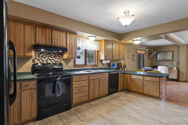 626 W 1ST STREET, Shawano, WI 54166