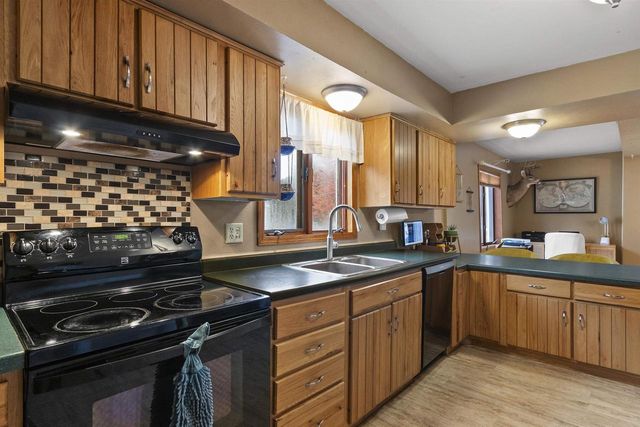 626 W 1ST STREET, Shawano, WI 54166