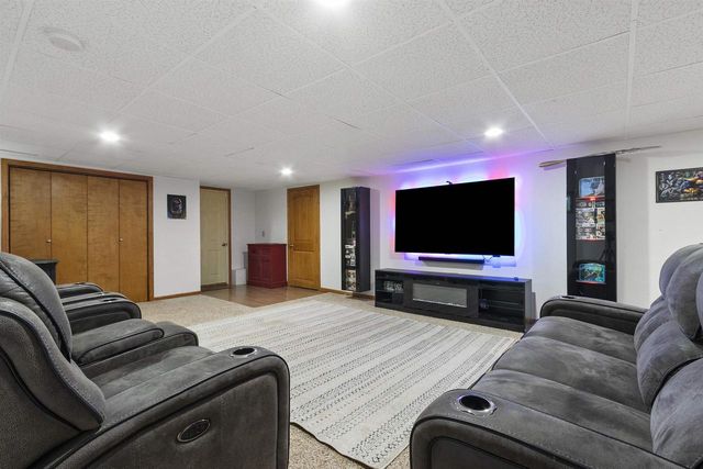 626 W 1ST STREET, Shawano, WI 54166