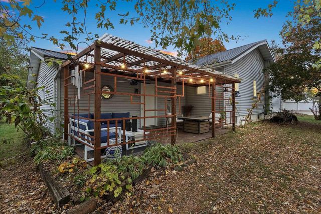 626 W 1ST STREET, Shawano, WI 54166