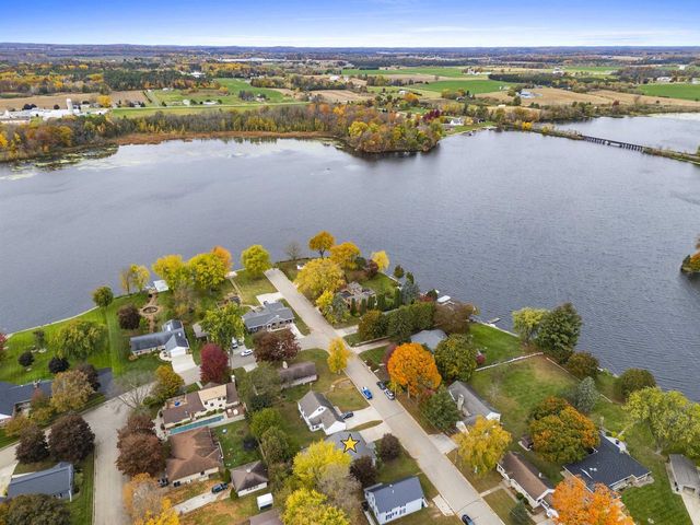 626 W 1ST STREET, Shawano, WI 54166