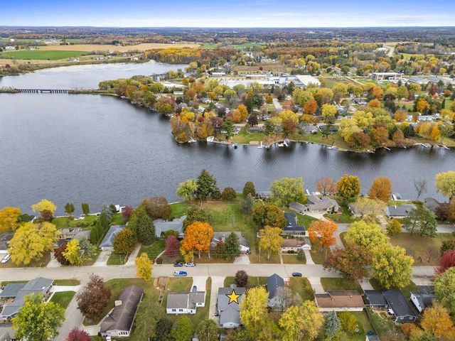 626 W 1ST STREET, Shawano, WI 54166