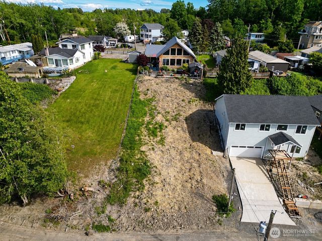 7530 Wooldridge Drive, Blaine, WA 98230