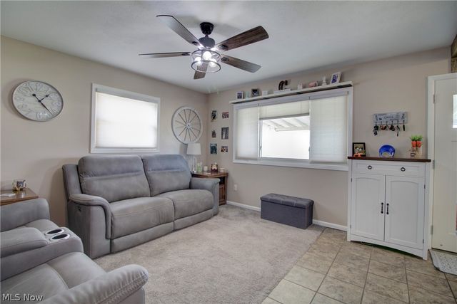 12123 National Drive, Grafton, OH 44044