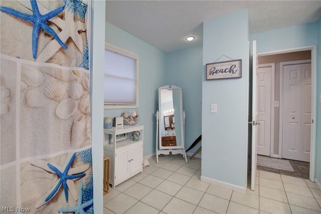 12123 National Drive, Grafton, OH 44044