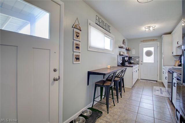 12123 National Drive, Grafton, OH 44044