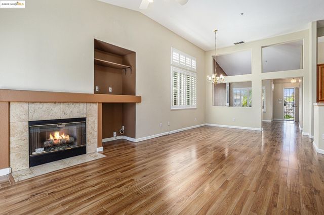 2006 Trailside Dr, Brentwood, CA 94513
