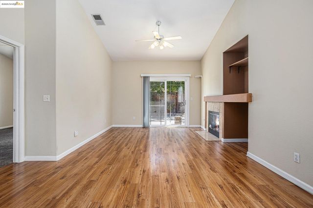 2006 Trailside Dr, Brentwood, CA 94513
