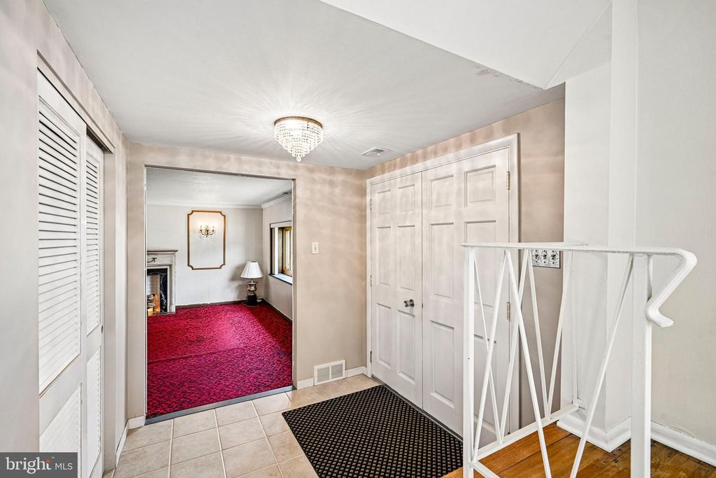 1008 RENNARD ST, Philadelphia, PA 19116 — photo 5