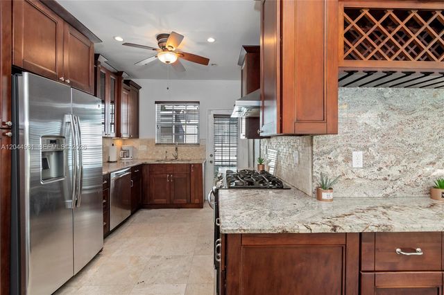 1446 Hollywood Boulevard, Hollywood, FL 33020