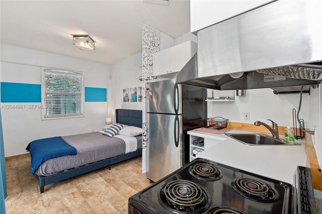 1446 Hollywood Boulevard, Hollywood, FL 33020