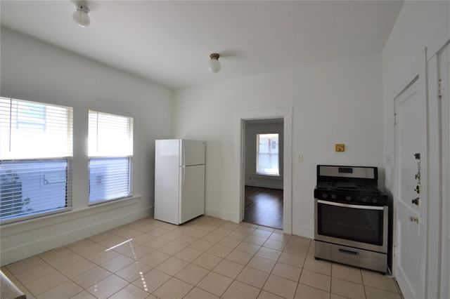 1517 Bonnie Brae Street 3, Houston, TX 77006