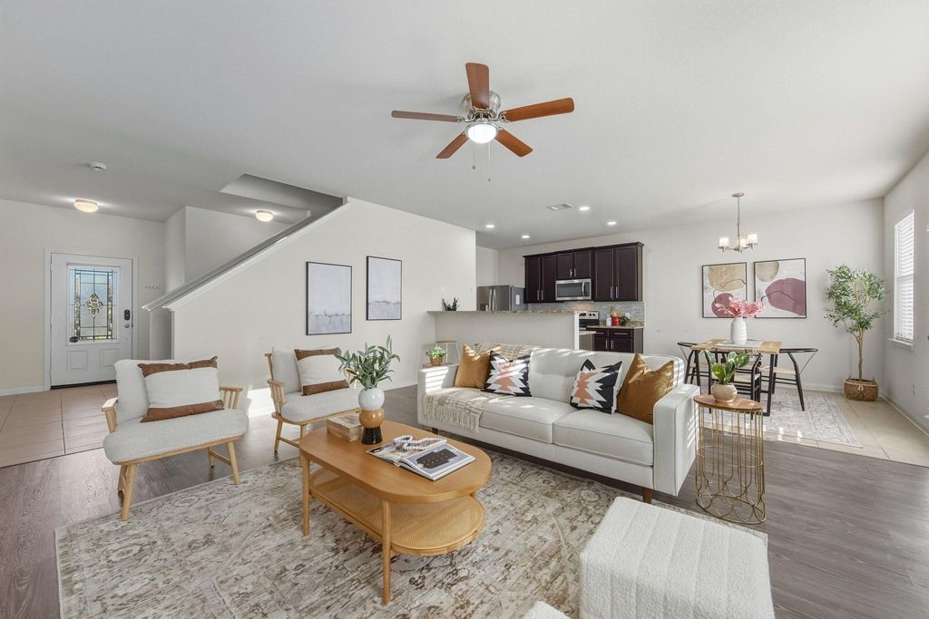 13313 Harry S Truman DR, Manor, TX 78653