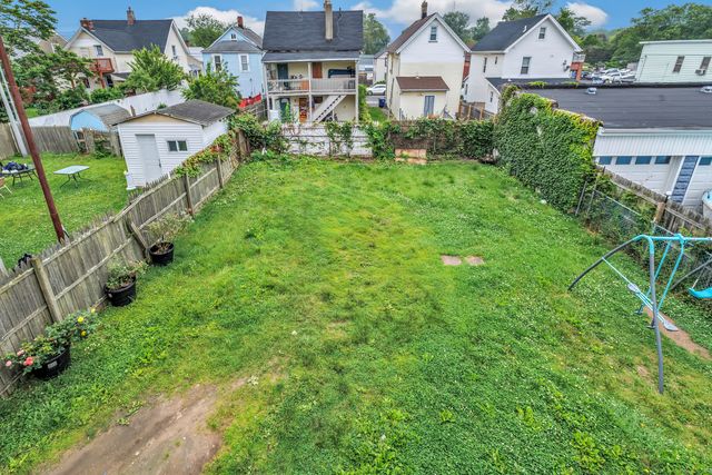 67 Ash Street, Bridgeport, CT 06605