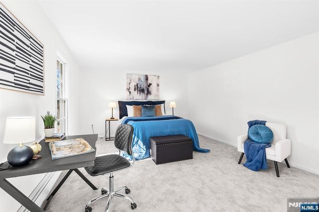 27 Norwood Avenue, Glen Rock, NJ 07452