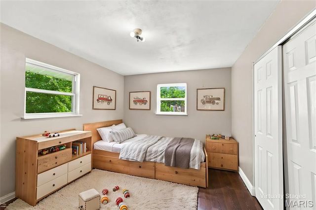 3051 Nettie Drive, St Louis, MO 63129
