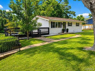 3051 Nettie Drive, St Louis, MO 63129