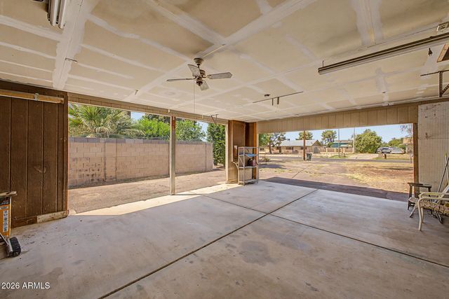 4611 W MONTE CRISTO Avenue, Glendale, AZ 85306