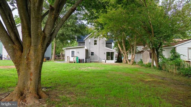 306 CAROLINE AVE, Ridgely, MD 21660