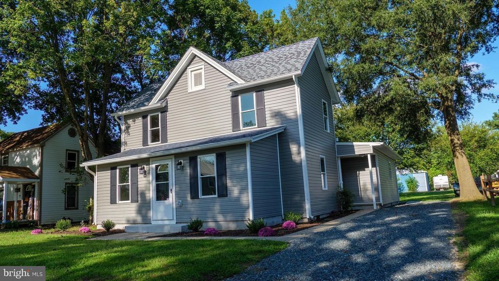 306 CAROLINE AVE, Ridgely, MD 21660