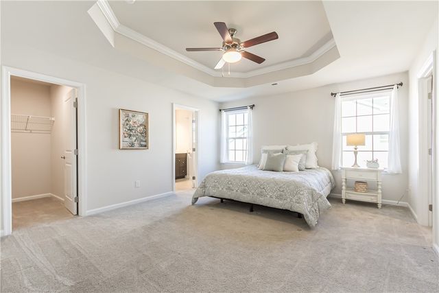 21 Keuka Lane, Canandaigua City, NY 14424