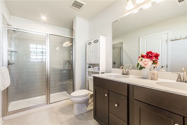 21 Keuka Lane, Canandaigua City, NY 14424