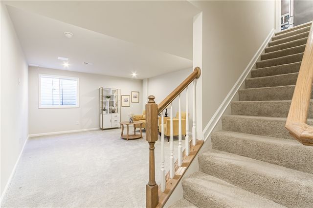 21 Keuka Lane, Canandaigua City, NY 14424