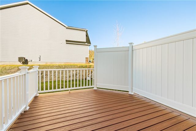 21 Keuka Lane, Canandaigua City, NY 14424