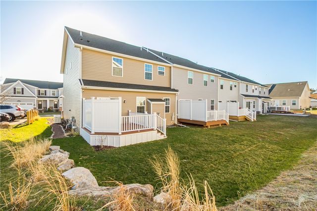 21 Keuka Lane, Canandaigua City, NY 14424