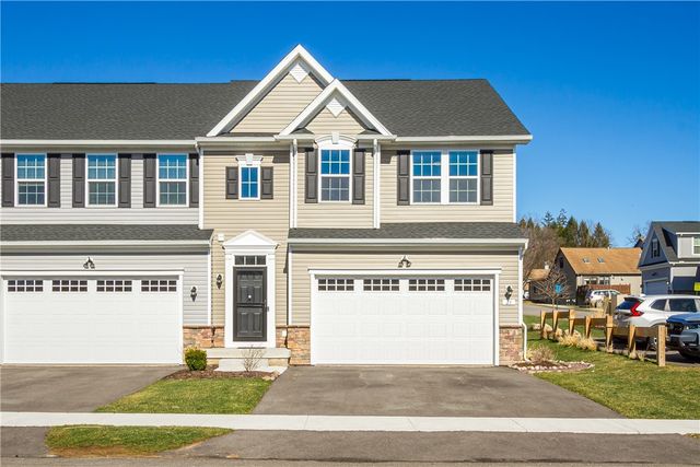 21 Keuka Lane, Canandaigua City, NY 14424