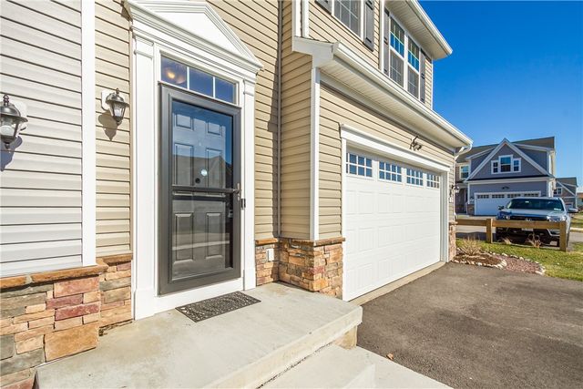 21 Keuka Lane, Canandaigua City, NY 14424