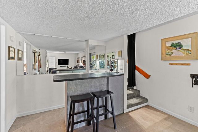11090 Lakeshore North, Auburn, CA 95602