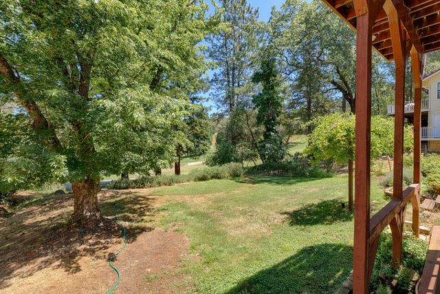 11090 Lakeshore North, Auburn, CA 95602