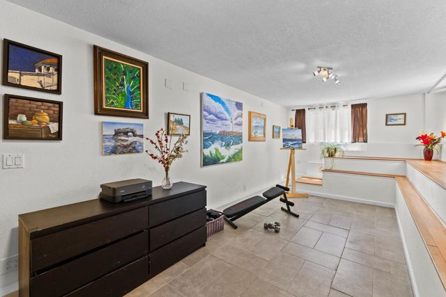 11090 Lakeshore North, Auburn, CA 95602
