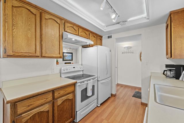11090 Lakeshore North, Auburn, CA 95602