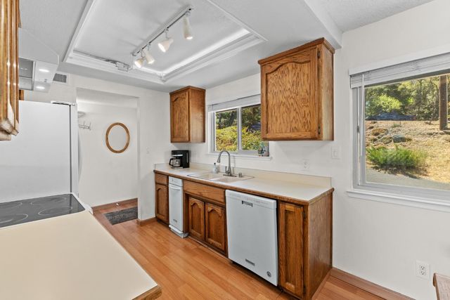11090 Lakeshore North, Auburn, CA 95602